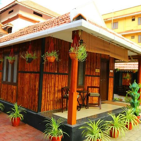 Guruvayur Heritage By Nexstay Экстерьер фото